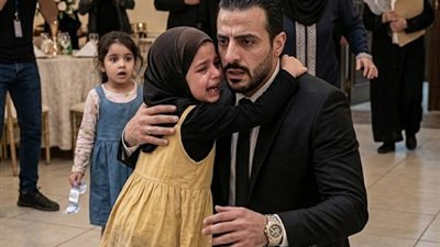 ملياردير دخل دار أيتام