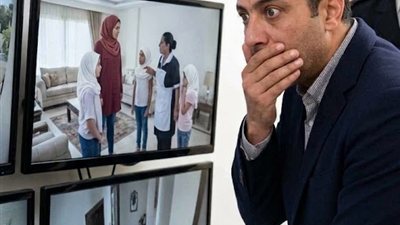 تظاهر بالسفر لأوروبا
